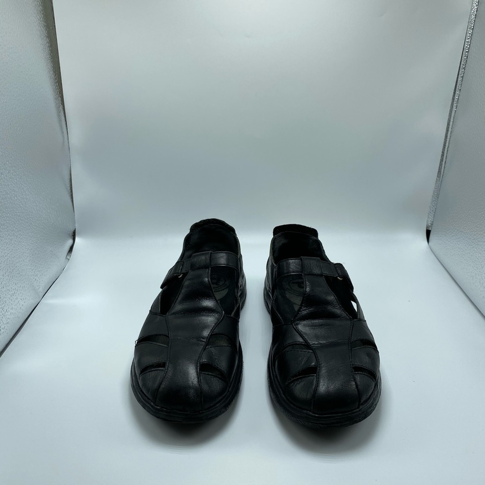 Propet shoe